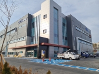 3월 첫째주, 따뜻한 봄입니다. 다들 행복한 한 주 보내시기 바랍니다.